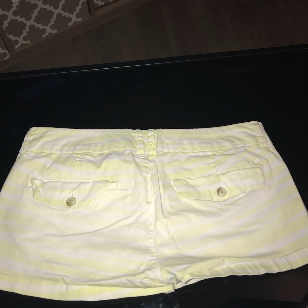 Shorts - Picture 2 of 2